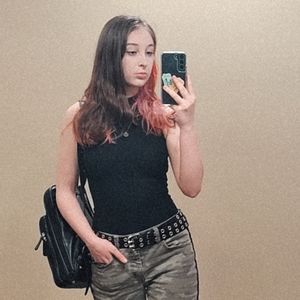 Meet your Posher, Zula